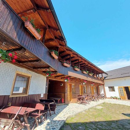 Pensiunea Boca Voroneț Exterior foto